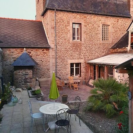 Les Forges Du Lou Apartment Jugon-les-Lacs ภายนอก รูปภาพ