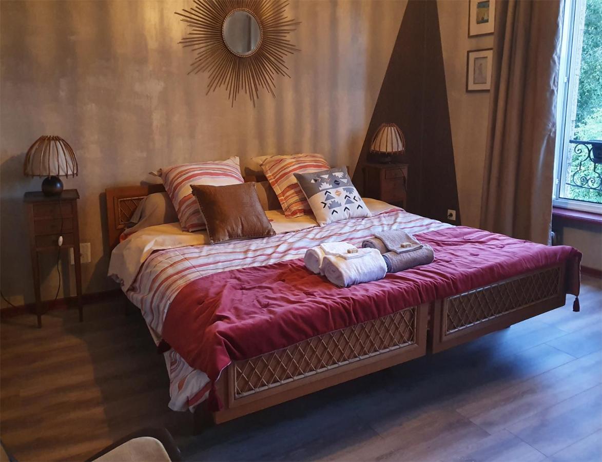 Les Forges Du Lou Apartment Jugon-les-Lacs ภายนอก รูปภาพ