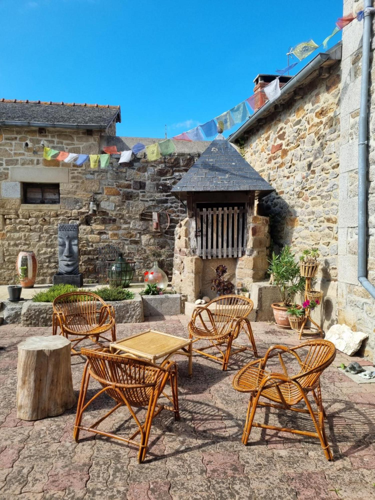 Les Forges Du Lou Apartment Jugon-les-Lacs ภายนอก รูปภาพ