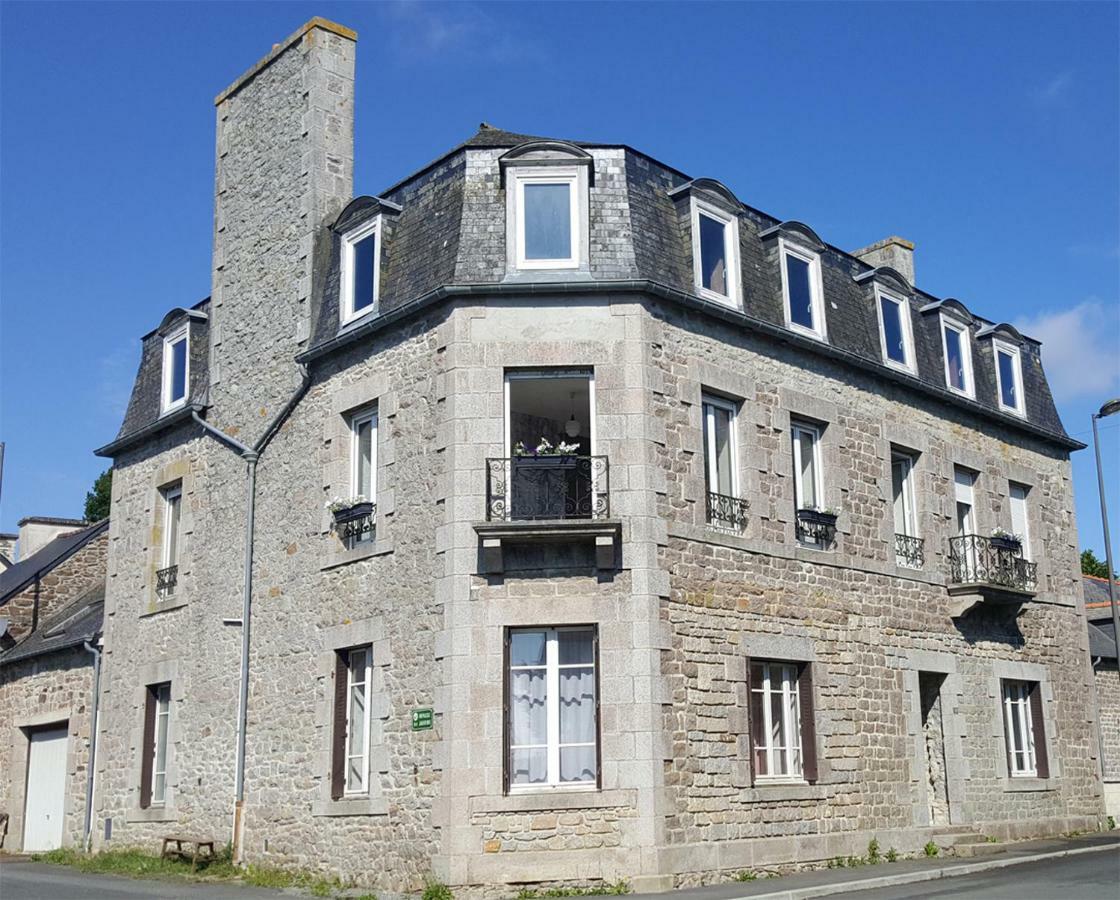 Les Forges Du Lou Apartment Jugon-les-Lacs ภายนอก รูปภาพ
